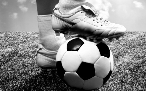Сенаторы ограничат зарплаты профессиональных футболистов. Предлагается уравнять бюджеты спортивных клубов