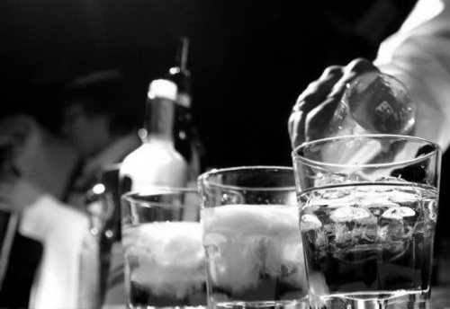 Потребление спиртного в России превышает среднемировой показатель в 2 раза. 15 литров на человека