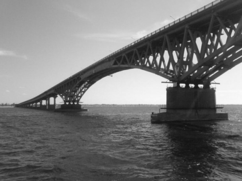 Спор длиною в мост. Ученые, строители, общественники выступают за полное закрытия моста "Саратов - Энгельс"