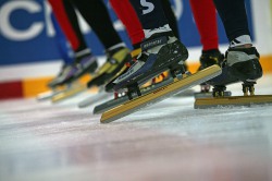 Конькобежка завоевала 3 медали на этапе Первенства России