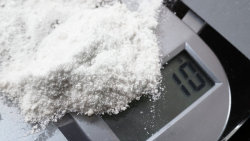 За год изъято 7,7 кг синтетических наркотиков