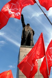 Коммунисты запланировали в Саратове 9 протестных акций