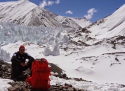 Саратовские альпинисты досрочно завершили восхождение на Эверест
