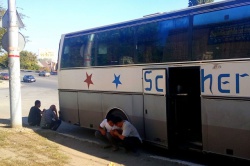 На Вольском тракте задержан автобус с восемью нелегалами