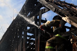 На пожаре в доме погиб 31-летний гражданин