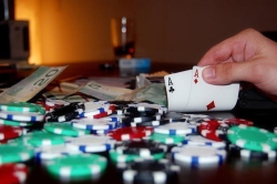 На Тархова ликвидирован покерный клуб
