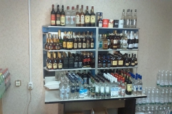 В Ленинском районе обнаружен офис с поддельным алкоголем