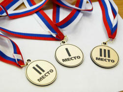Саратовец завоевал 3 медали на ЧР по конькобежному спорту