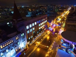 На проспекте Кирова установят 2 новогодние елки