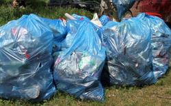Волонтеры собрали у водоемов области более 2 тыс. куб. м мусора
