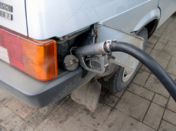 Депутаты просят УФАС проконтролировать цены на бензин