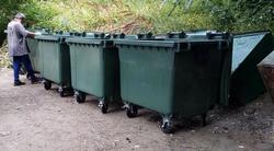 В Саратове установлено еще 92 новых мусорных евроконтейнера