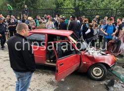 В Комсомольском подростки разбились на машине