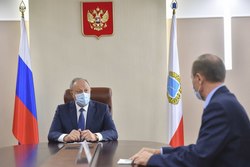 Губернатор Радаев - 45-й в РФ по скорости ответов на запросы граждан