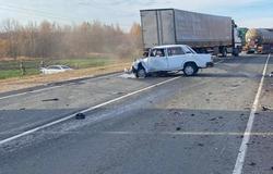 Водитель и пассажирка "семерки" погибли в автокатастрофе
