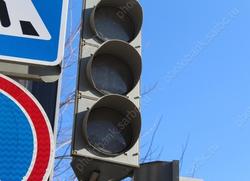 В Саратове отключат светофоры на двух перекрестках