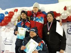 Конькобежец выиграл "золото" и "серебро" Кубка России
