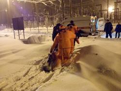 Мужчина ушел под лед у Саратовской ГЭС