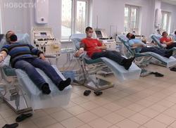 В День донора кровью поделились больше сотни саратовцев