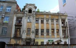 Общество охраны памятников просит отреставрировать 20 саратовских объектов