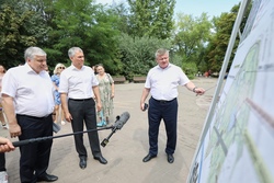 Володин предложил разбить детские парки во всех районах Саратова