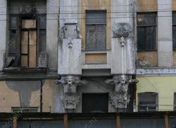 СГТУ оценит вред, нанесенный Дому Яхимовича соседней стройкой