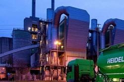 Росприроднадзор требует от цементного завода снизить выбросы