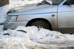 На участке улицы ограничат движение автомобилей для уборки снега