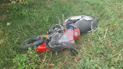 Мотоциклистка на "БМВ" врезалась в "Калину"