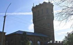 Владелец старинной башни заплатит штраф за незаконные антенны