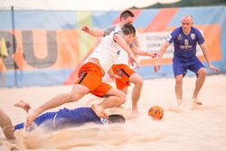 Пляжные футболисты стали серебряными призерами в Санкт-Петербурге