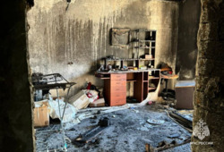 Из-за пожара в квартире эвакуированы 35 человек. Есть пострадавшая