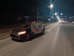 Женщина попала под колёса Рено