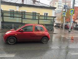 В центре города 20-летняя девушка попала под колёса Ниссана