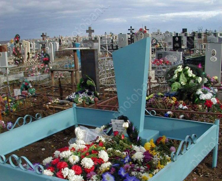 Шестеро могильщиков осуждены за продажу мест на кладбищах