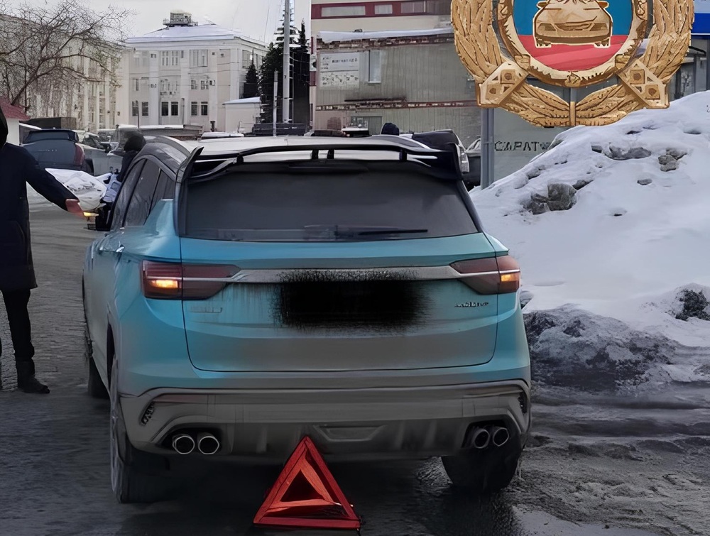 Кроссовер сбил 13-летнюю девочку