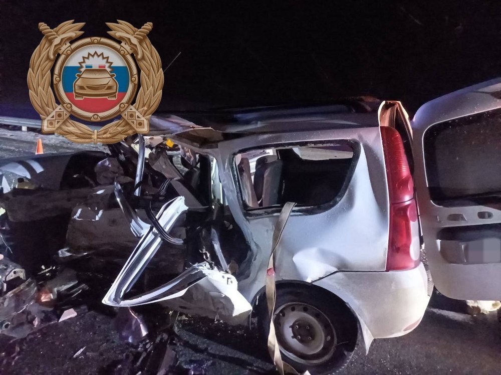 Два человека погибли и трое пострадали в ДТП под Ершовом