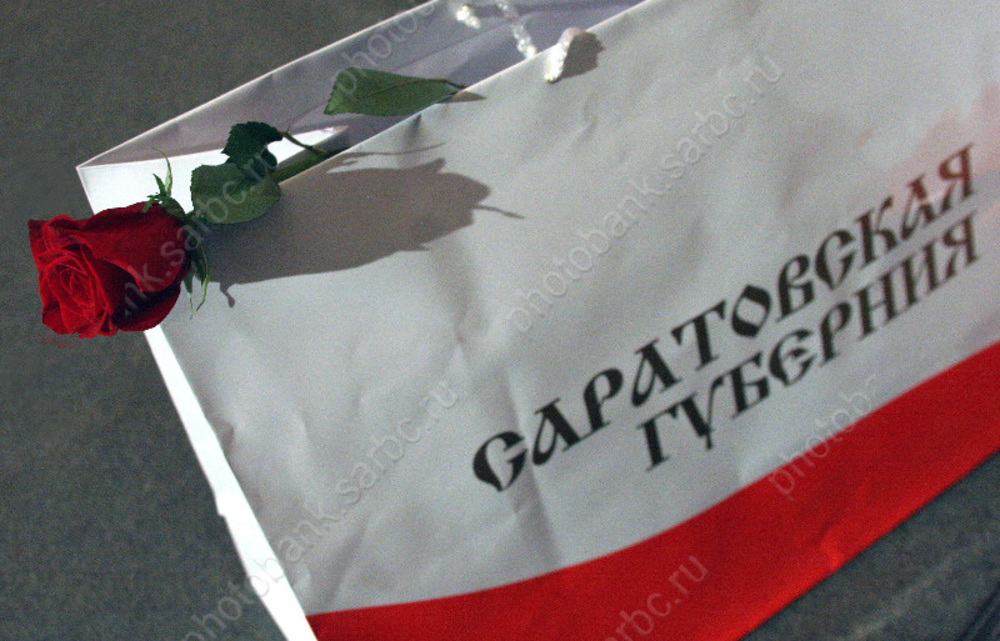 Времена. Выпущена первая советская легковушка, восстановлена Саратовская губерния