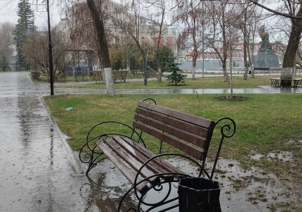 В воскресенье в городе прогнозируют дождь, возможна гроза