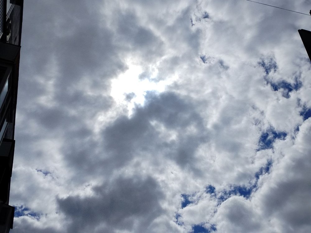 В области сохранится прохладная и дождливая погода