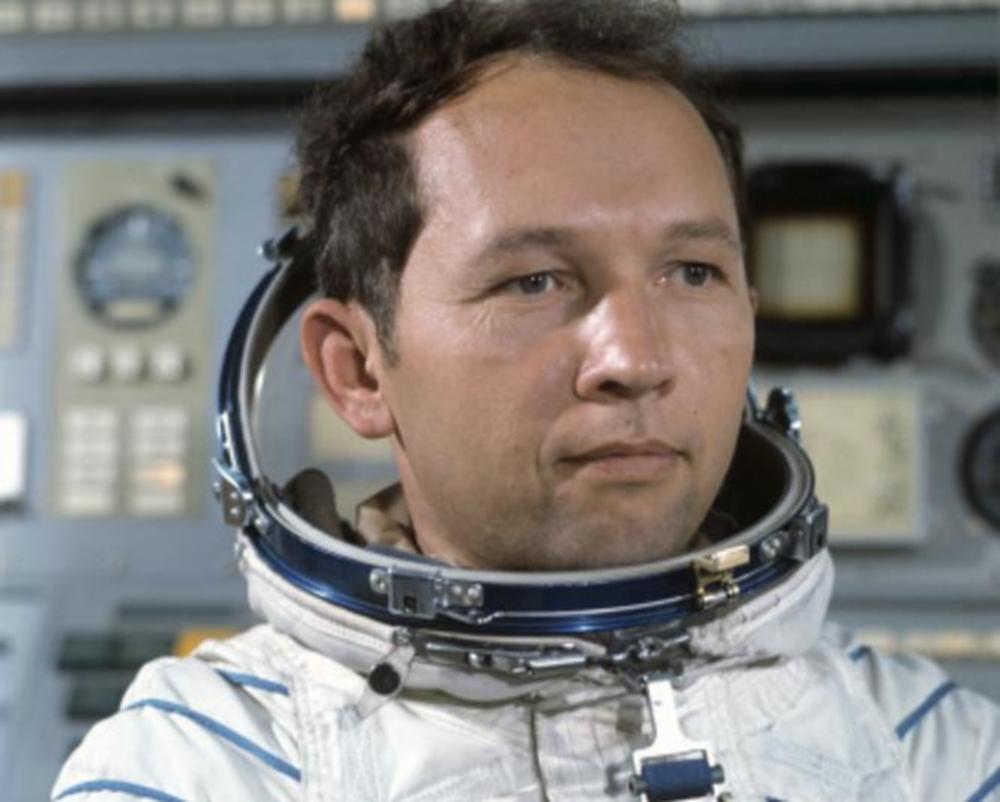 Времена. Столыпин представил проект земельной реформы, космонавт стал Почётным гражданином Саратова