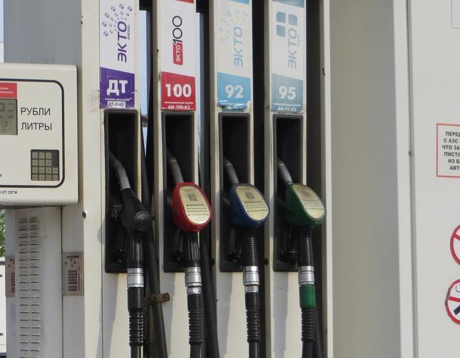 Рост цен на бензин не останавливается 
