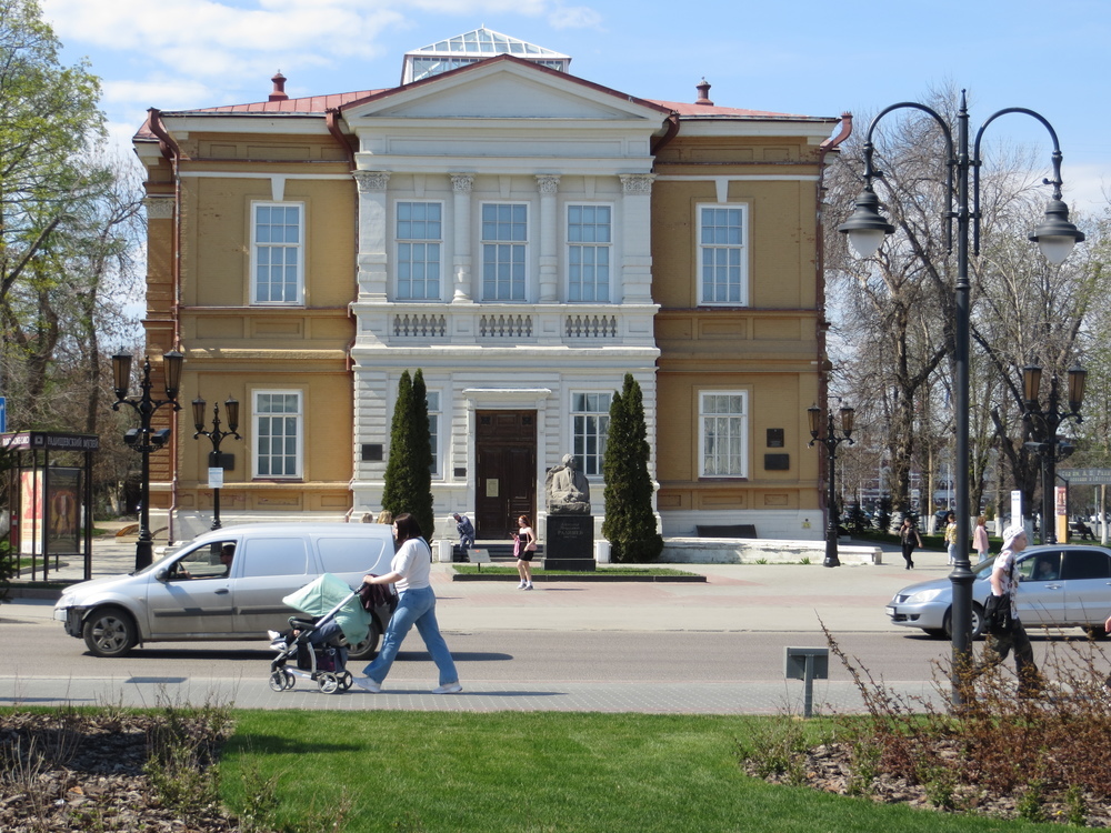 Времена. Запущена первая в мире АЭС, в Саратове анонсировано создание памятника Боголюбову
