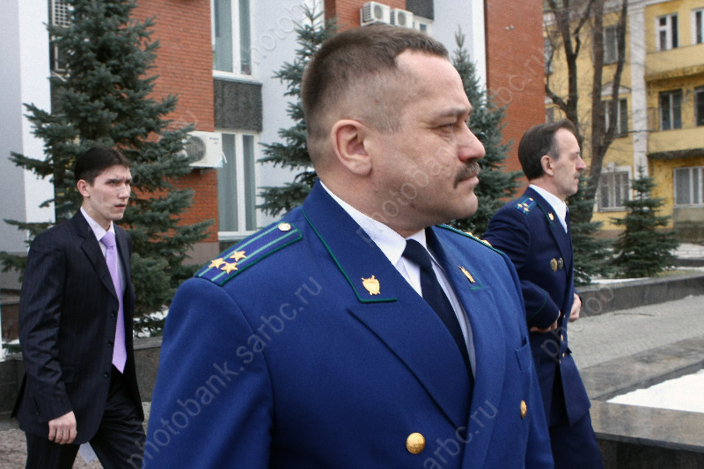 Времена. Основан  космодром Байконур, уволен прокурор Саратовской области