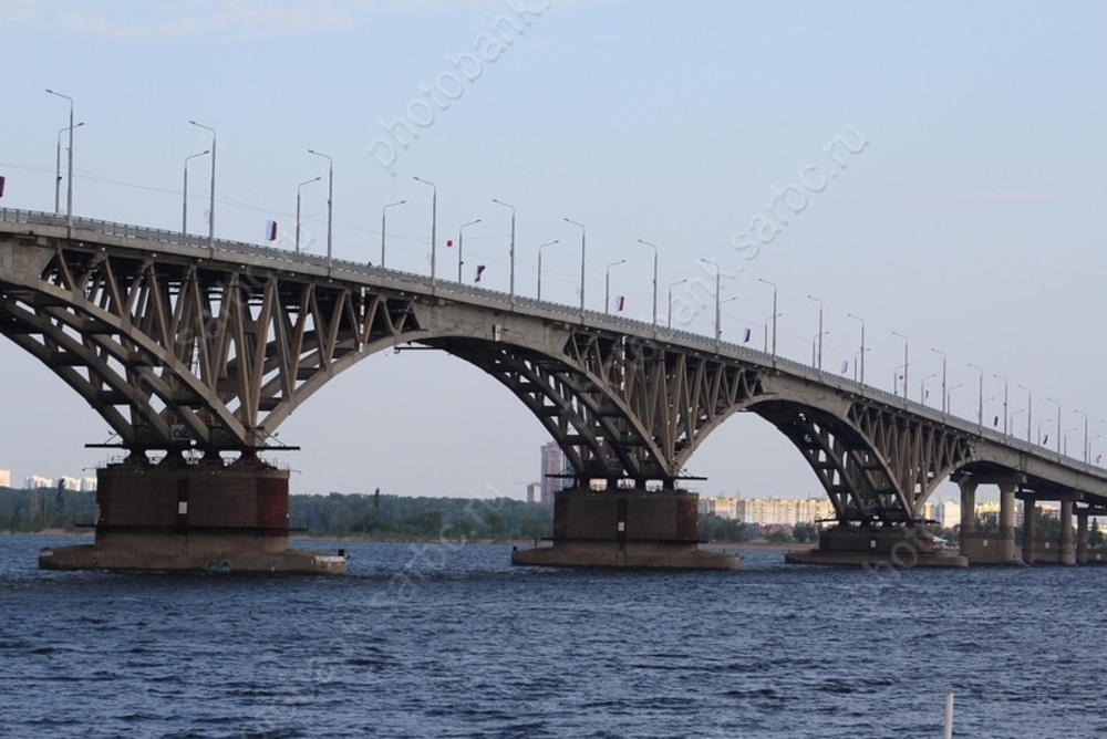 Времена. В Поволжье поселились первые колонисты, сдан мост Саратов-Энгельс