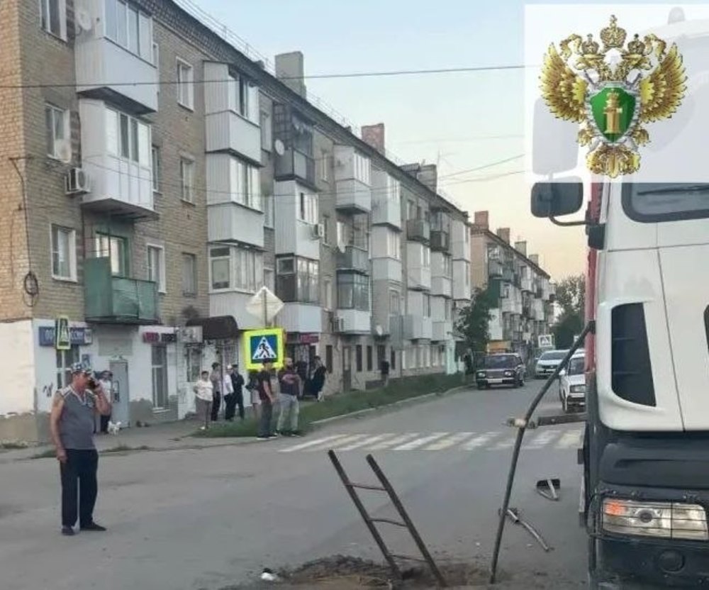 В канализационном коллекторе погибли двое рабочих