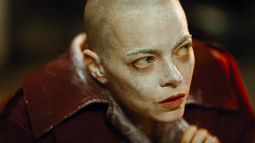 "Бугония". Эмма Стоун и теории заговоров