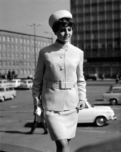 "Особо модные", или как работали саратовские "подиумы" в советские годы