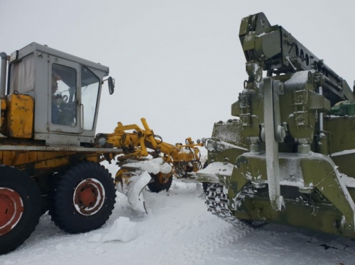 Н@блюдатель. Армейский бульдозер против саратовского снега