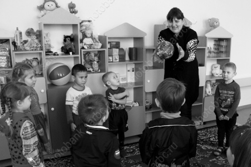 СМИ: Предлагается открыть в вузах детские комнаты